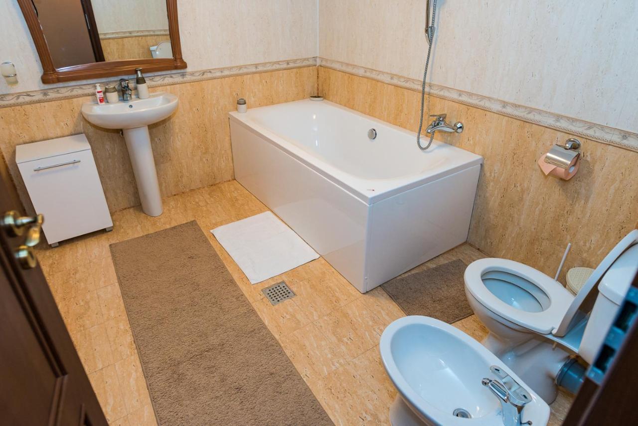 מלון Moldova Noua Casa Luca מראה חיצוני תמונה