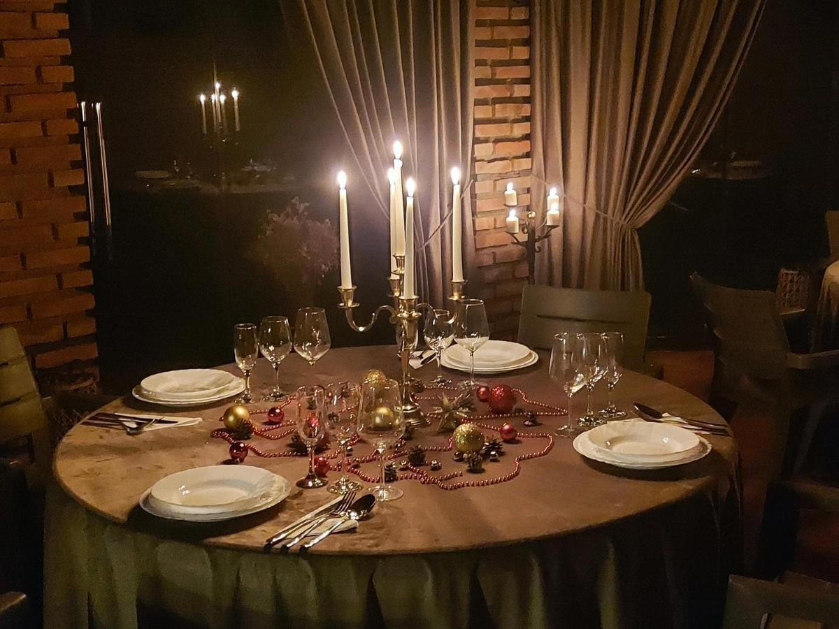 מלון Moldova Noua Casa Luca מראה חיצוני תמונה